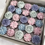 Hues of pastel | 25 mini cupcakes