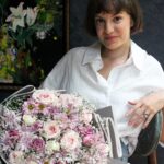 Winslet | roses and chrysanthemums