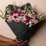 Gift your loved ones a beautiful bunch of hand-picked purple chrysanthemums