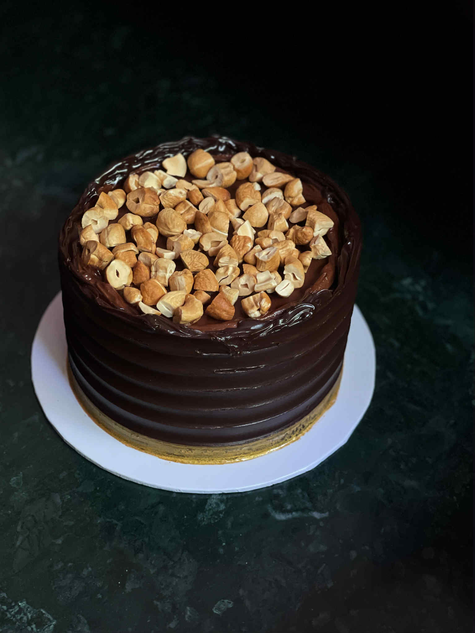 Chocolate Meringue Cake | Petite | 900g -  