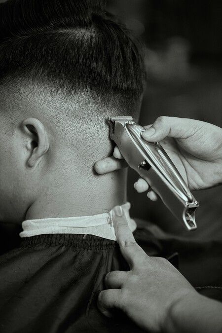 For Dad: A Signature Haircut and a 75 Minute Head Massage - Esthèti Centre 