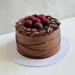 Bocha negra  |  berries, chocolate buttercream & truffles