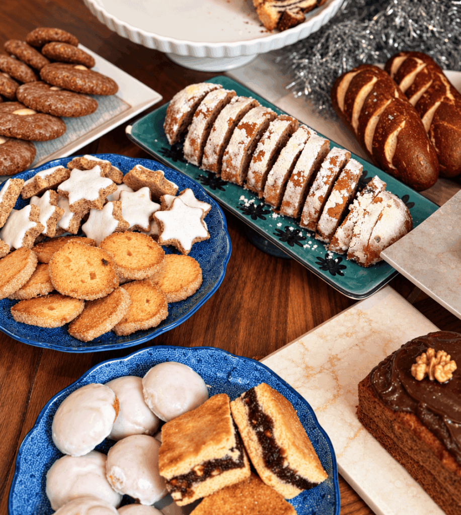 Corporate christmas hampers in sri lanka 1 - silver aisle Lebkuchen, pfeffernusse and spitzbuben german christmas cookies